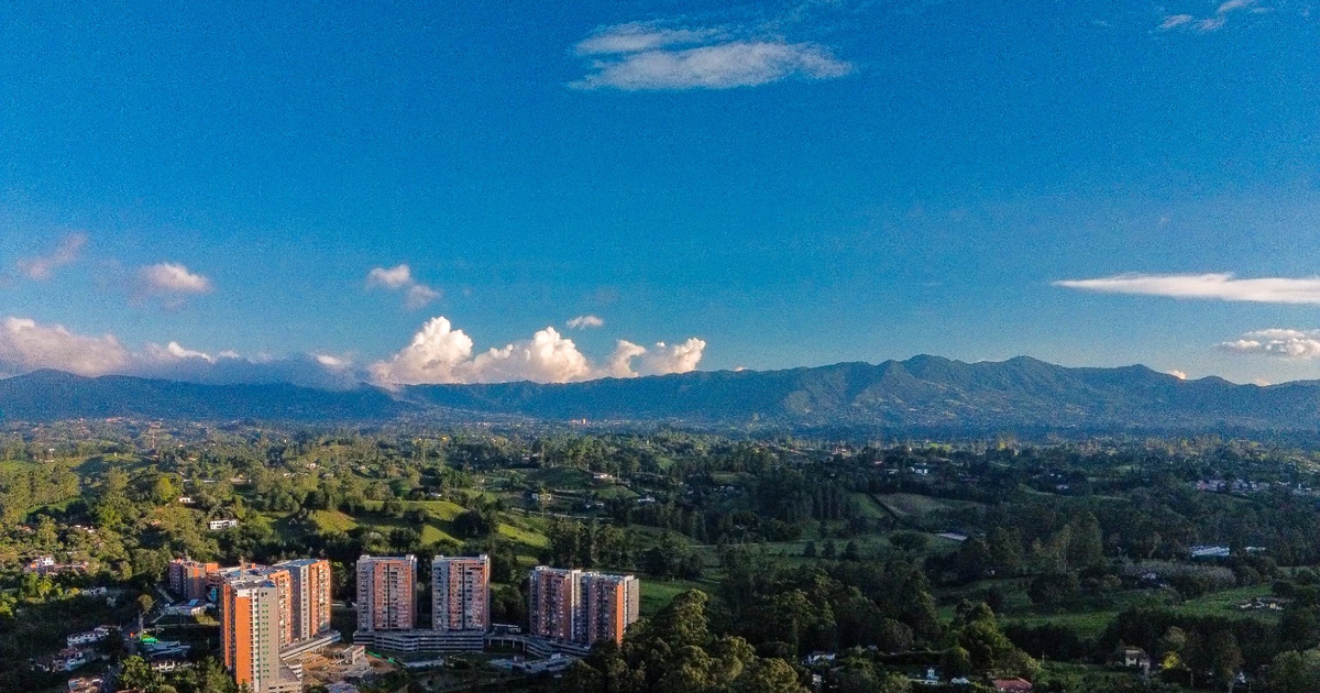 CMP Consultoría: Catastro Multipropósito, GIS e Inteligencia Territorial en Colombia